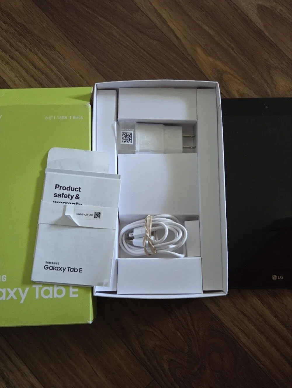 Samsung Galaxy Tab E 8